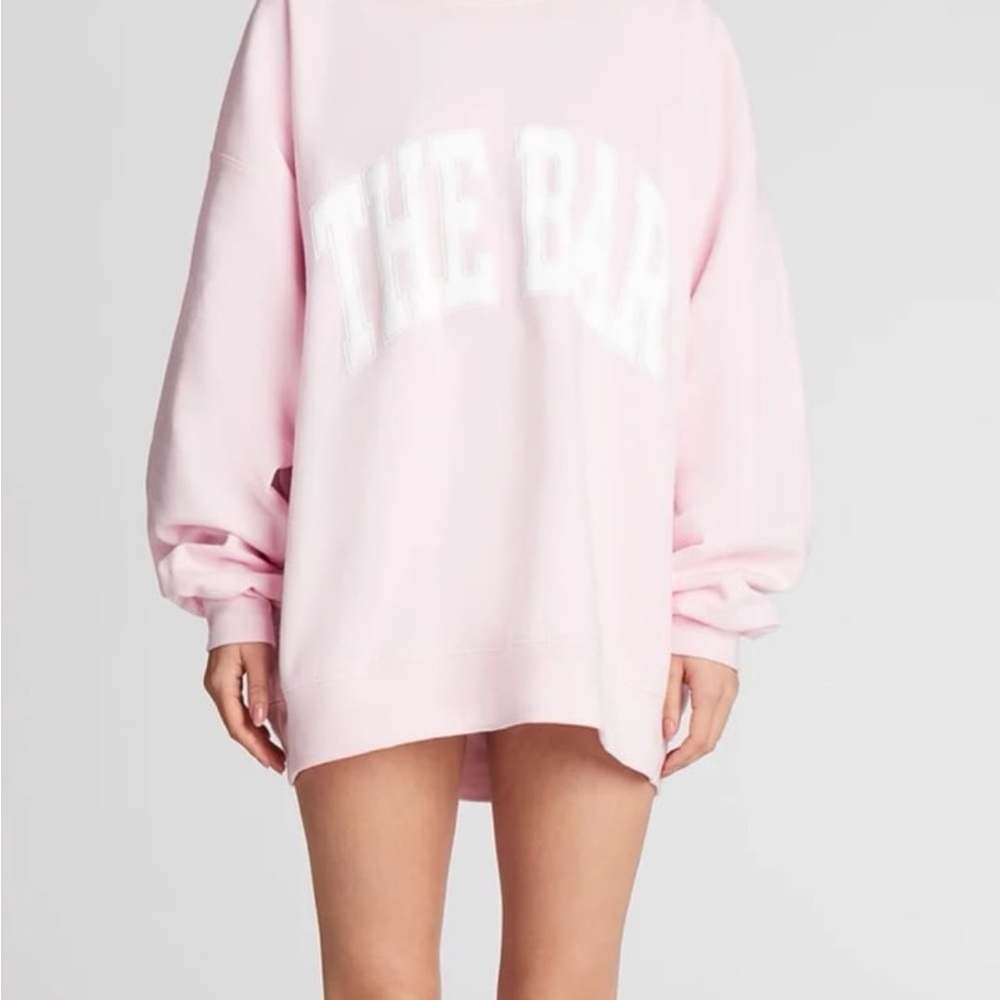 the bar varsity sweatshirt blush